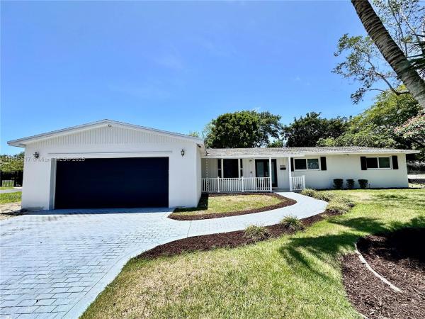 Coral Reef Estates, 8890 SW 155th Ter, Palmetto Bay, Florida 33157, image 1