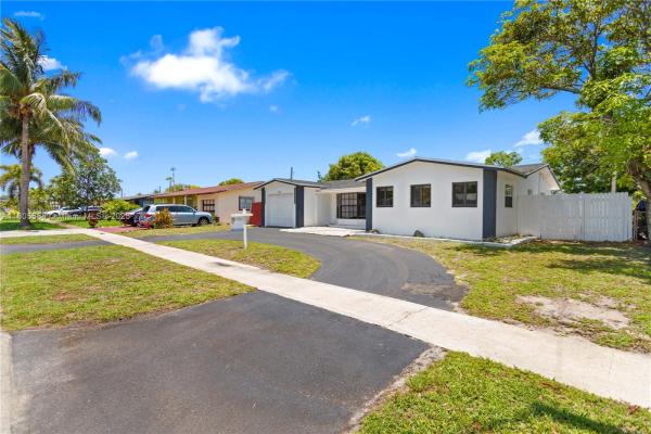 Lauderhill No HOA, 2630 NW 44th Ter, Lauderhill, Florida 33313, image 2