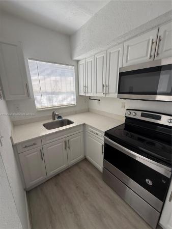 8463 NW 4th Ct #8463, Unincorporated Dade County, Florida 33150, image 1