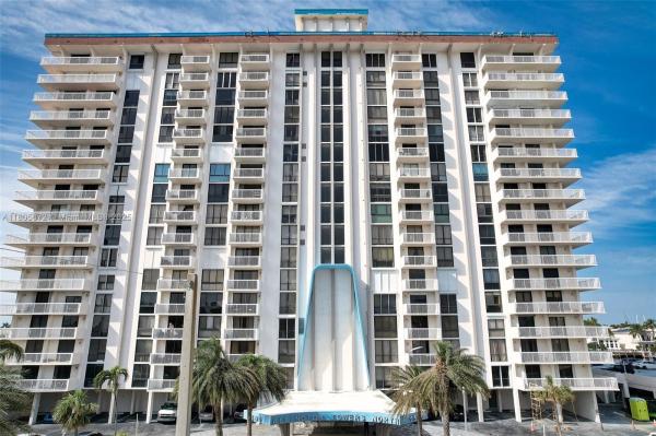 Allington Towers North, 1500 S Ocean Dr #7J, Hollywood, Florida 33019, image 1