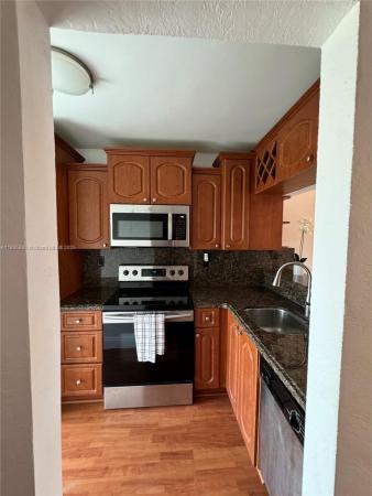 Villa Santander, 427 Santander Ave #405, Coral Gables, Florida 33134, image 1