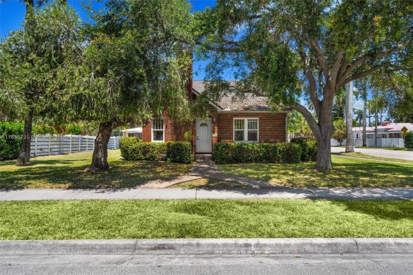 Hollywood Lakes, 1201 Harrison St, Hollywood, Florida 33019, image 3