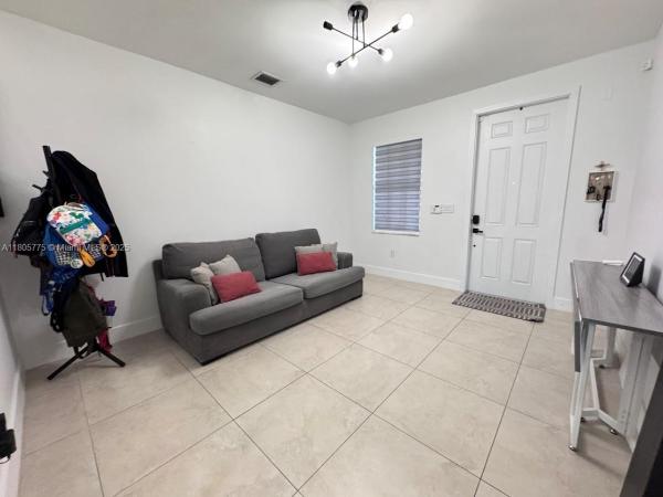 Doral Cay, 10409 NW 61st Ln, Doral, Florida 33178, image 2