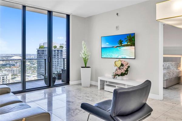 1010 Brickell, 1010 Brickell Ave #4809, Miami, Florida 33131, image 1