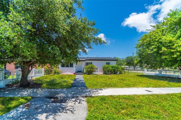 3101 NW 49th St, Unincorporated Dade County, Florida 33142, image 1