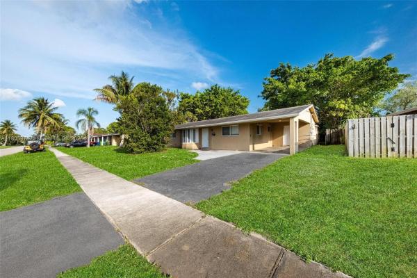 Sunrise Golf Village, 5960 NW 14th St, Sunrise, Florida 33313, image 3