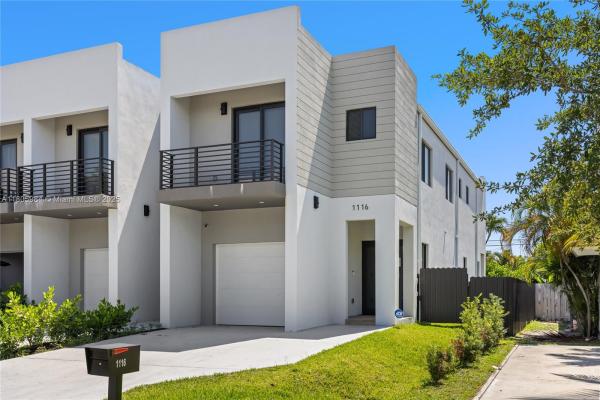 Bijou Lake Ridge, 1116 NE 10th Ave, Fort Lauderdale, Florida 33304, image 2
