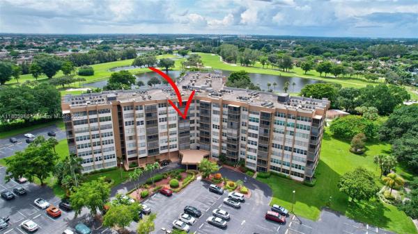 The Forest, 900 Saint Charles Pl #616, Pembroke Pines, Florida 33026, image 2