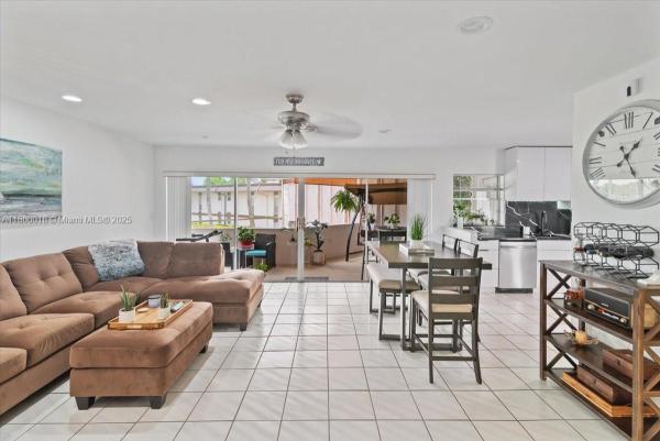 Greenway Village North, 7 N Greenway Vlg N #205, Royal Palm Beach, Florida 33411, image 1