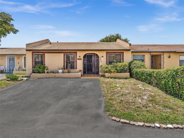 Leslie Estates, 3034 NW 204th Ter, Miami Gardens, Florida 33056, image 1