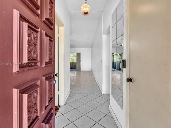 Leslie Estates, 3034 NW 204th Ter, Miami Gardens, Florida 33056, image 3
