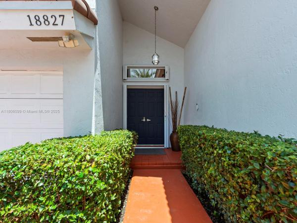 Angelica Gardens At Lakes Of Avalon, 18827 NW 82nd Pl, Hialeah, Florida 33015, image 3