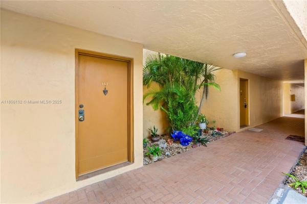South Winds, 9310 W Flagler St #111A, Fountainebleau, Florida 33174, image 2
