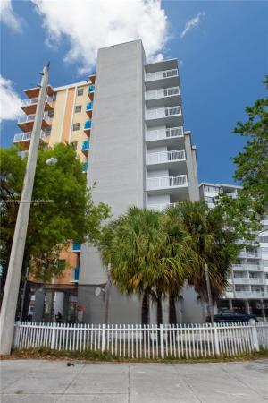 Crestview Towers, 2025 NE 164th St #301, North Miami Beach, Florida 33162, image 1