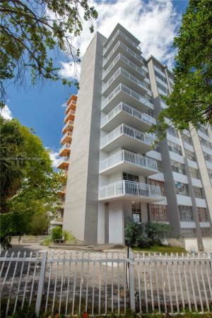 Crestview Towers, 2025 NE 164th St #301, North Miami Beach, Florida 33162, image 2