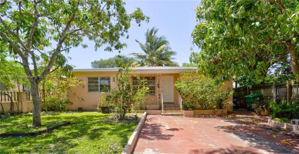 580 NW 120th St, Unincorporated Dade County, Florida 33168, image 1