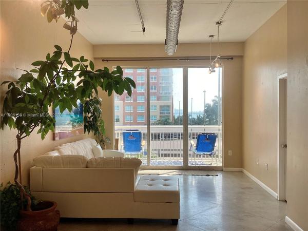 Cite On The Bay West, 2001 Biscayne Blvd #3503, Miami, Florida 33137, image 1