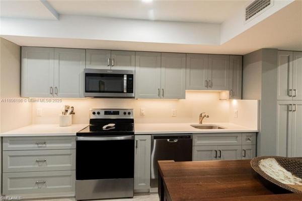 833 Meadowland Dr #13-5, Naples, Florida 34108, image 1