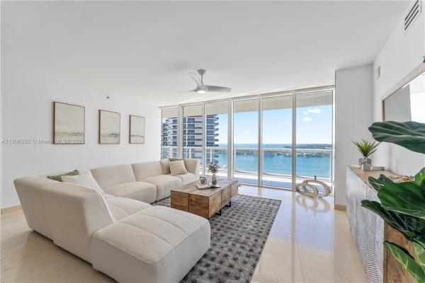 Icon South Beach, 450 Alton Rd #2703, Miami Beach, Florida 33139, image 2