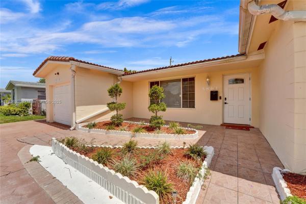 Sunrise Golf Village, 5861 NW 18th Ct, Sunrise, Florida 33313, image 1