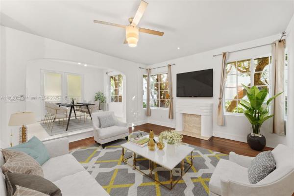 Villa Lucca, 1025 Michigan Ave #1C, Miami Beach, Florida 33139, image 1