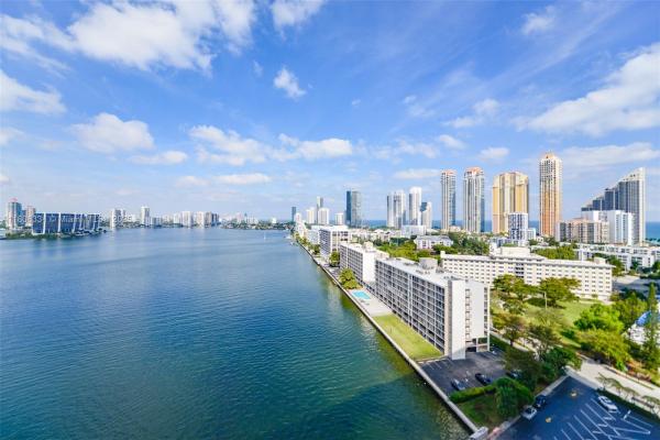 Winston Towers 200, 251 174th St #1902, Sunny Isles Beach, Florida 33160, image 3