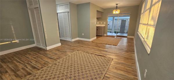 Boulevard Heights, 331 N 70th Way, Hollywood, Florida 33024, image 3