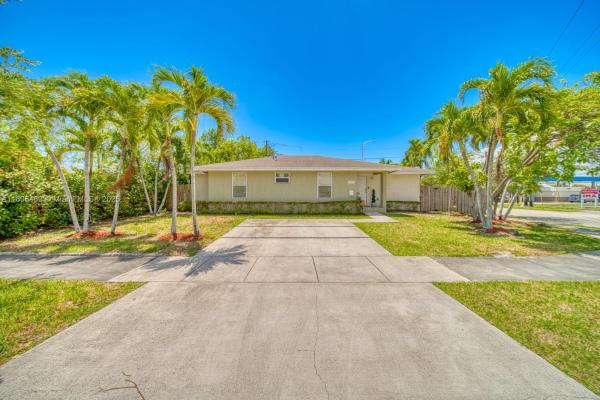 11492 SW 190th Terr Rd, Unincorporated Dade County, Florida 33157, image 1