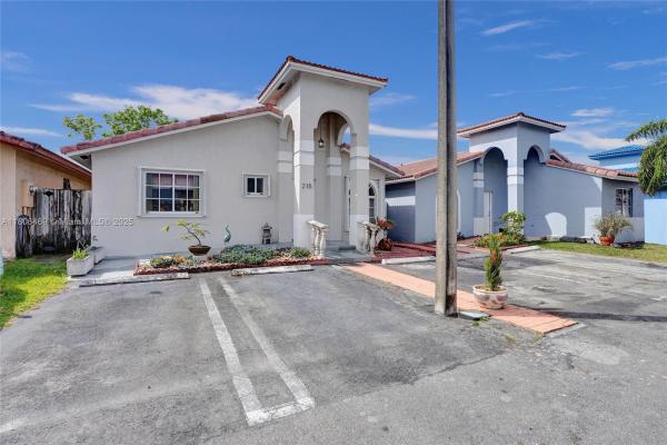 Los Palacios, 7001 W 35th Ave #215, Hialeah, Florida 33018, image 3