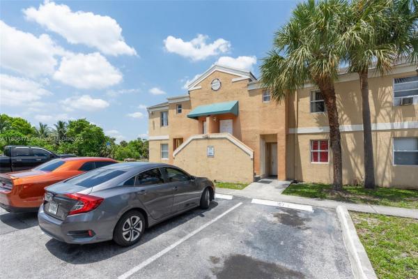 Villas At Circle's Edge, 2401 NW 56th Ave #3-202, Lauderhill, Florida 33313, image 1