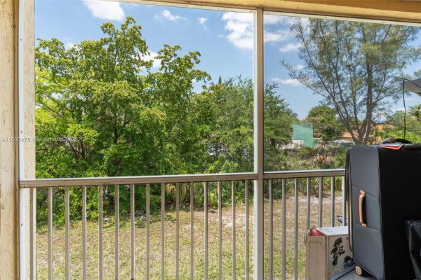 Villas At Circle's Edge, 2401 NW 56th Ave #3-202, Lauderhill, Florida 33313, image 2