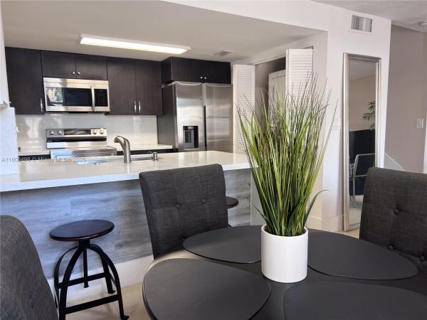 Gables Point, 4530 SW 68th Ct Cir #31-6, Glenvar Heights, Florida 33155, image 3
