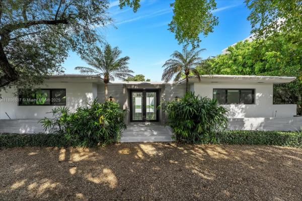 Hibiscus Island, 112 E 1st Ct, Miami Beach, Florida 33139, image 1