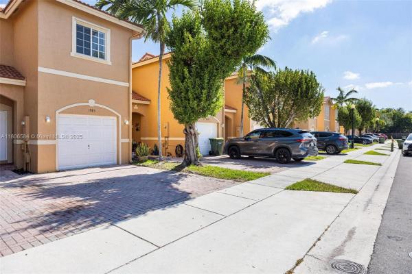 Santa Barbara At Homestead, 1985 SE 3rd St, Homestead, Florida 33033, image 3