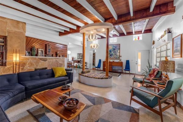 Kensington Park, 1895 SW 25th St, Miami, Florida 33133, image 2