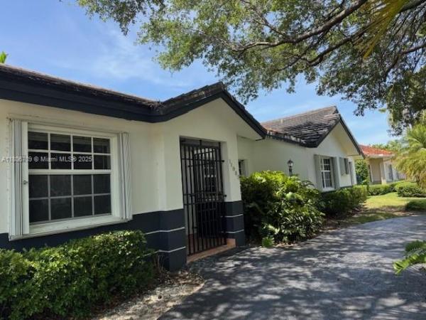 11985 SW 98th Ln, Miami, Florida 33186, image 1