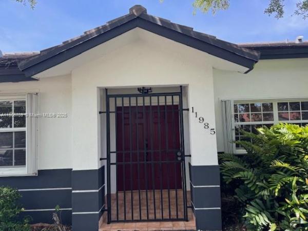 Cristinas Place, 11985 SW 98th Ln, The Crossings, Florida 33186, image 3