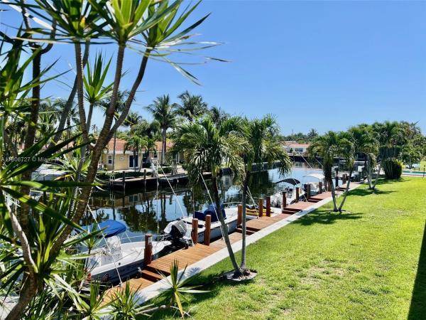 Waterview 1, 301 E Mcnab Rd #205, Pompano Beach, Florida 33060, image 1