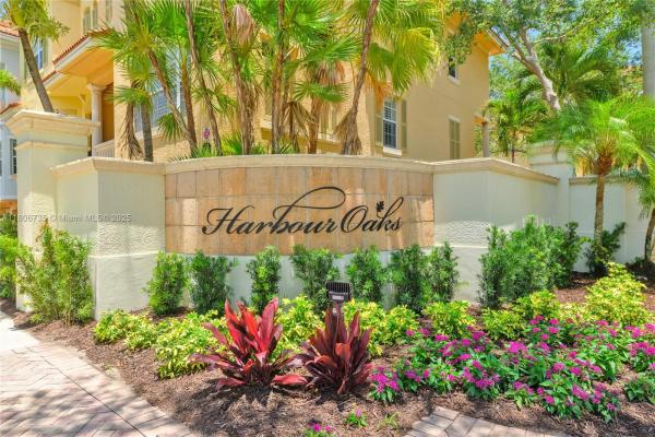 Harbour Oaks, 2509 San Pietro Cir, Palm Beach Gardens, Florida 33410, image 1