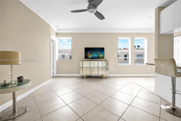 Lincoln View, 1559 Michigan Ave #303, Miami Beach, Florida 33139, image 3