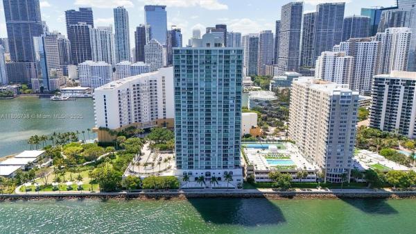 St Louis, 800 Claughton Island Dr #1504, Miami, Florida 33131, image 1