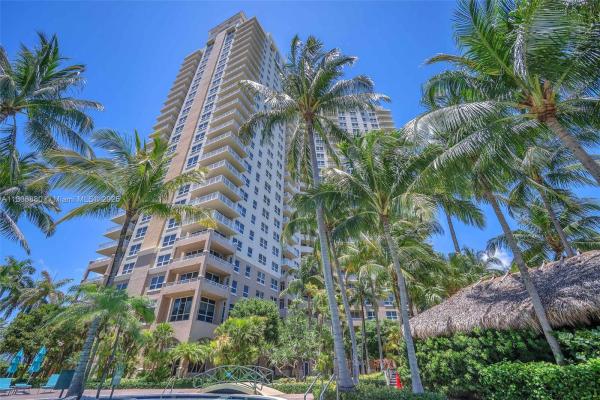 Turnberry On The Green, 19501 W Country Club Dr #607, Aventura, Florida 33180, image 2