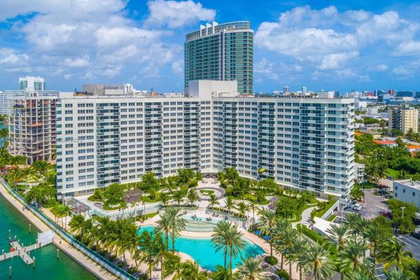 Flamingo South Beach, 1500 Bay Rd #1532S, Miami Beach, Florida 33139, image 2