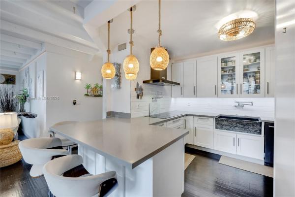 Cambridge Towers, 1601 S Ocean Dr #106, Hollywood, Florida 33019, image 1