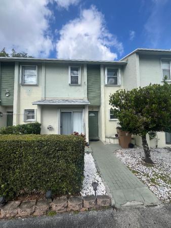 Crystal View Townhomes, 775 Crystal Lake Dr, Deerfield Beach, Florida 33064, image 1