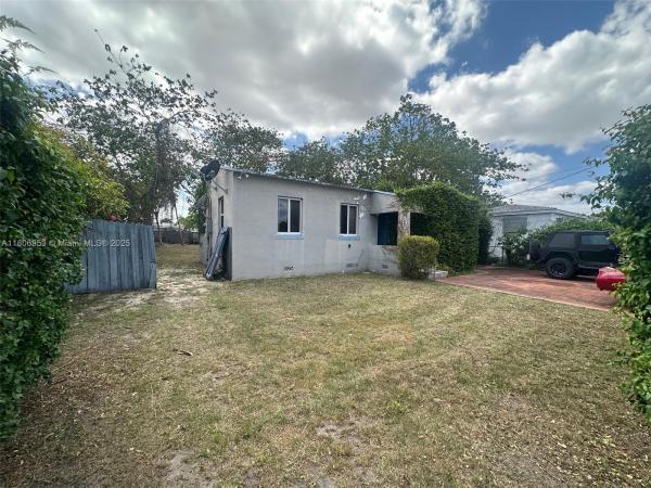 Coral Way Park, 2020 SW 57th Ct, Coral Terrace, Florida 33155, image 2