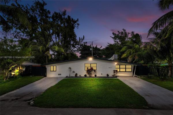 Driftwood Estates, 7531 Simms St, Hollywood, Florida 33024, image 3
