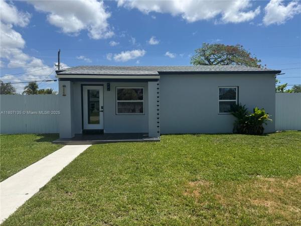14581 Jackson St, Unincorporated Dade County, Florida 33176, image 1