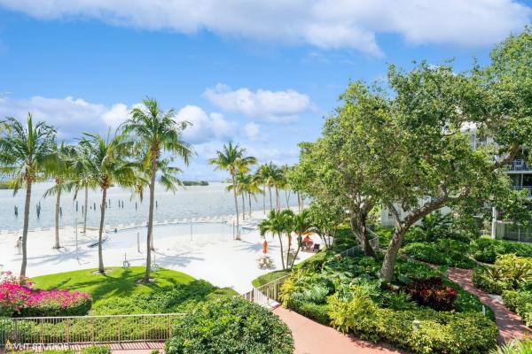 Nirvana, 750 NE 64th St #B308, Miami, Florida 33138, image 2