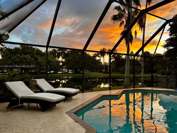 The Oaks 2 At Country Isles, 1589 Eastlake Way, Weston, Florida 33326, image 1